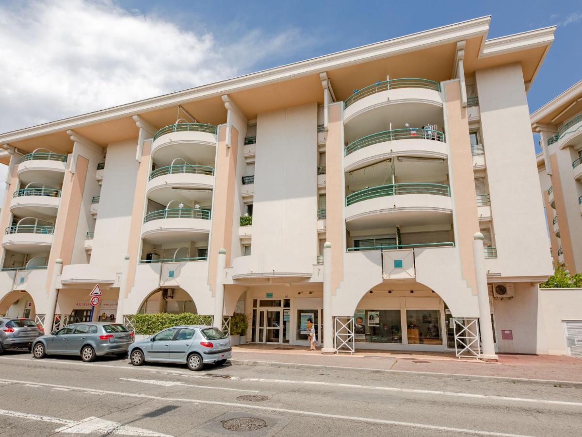 Apartment Le Cesarée-5 Fréjus Exterior foto